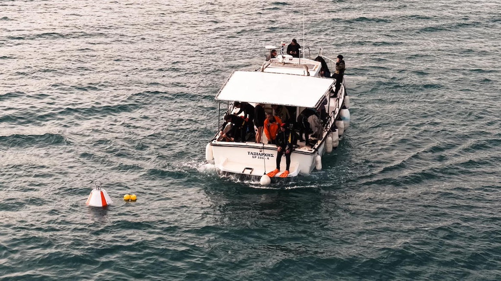 Tοποθέτηση αγκυροβολίων στο Πόρτο Ράφτη για την προστασία των λιβαδιών Ποσειδωνίας