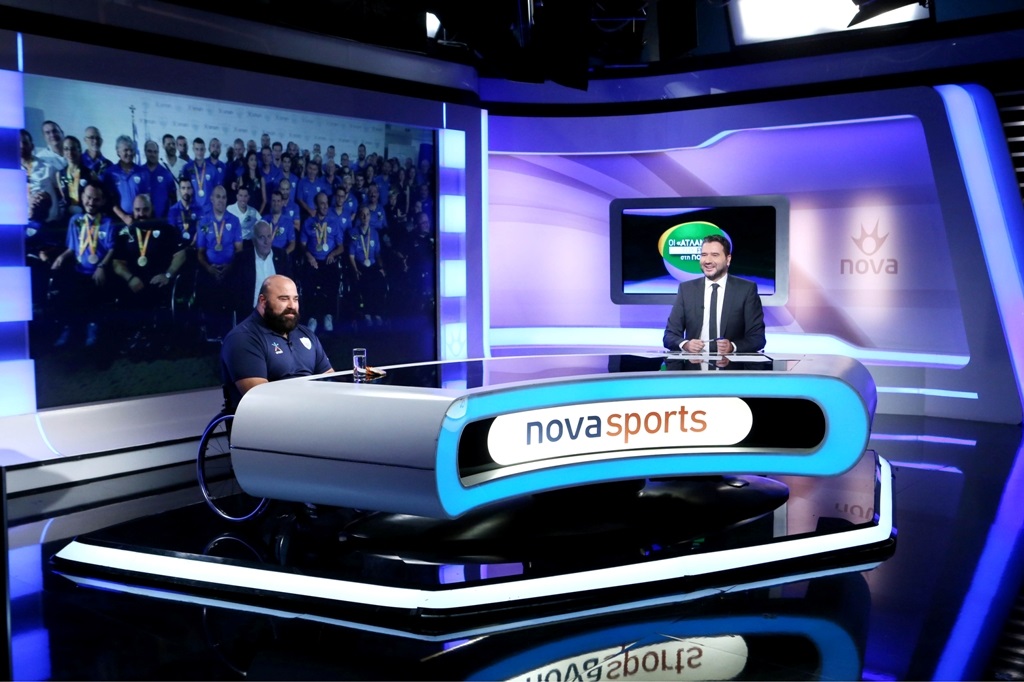 Ο χρυσός Ολυμπιονίκης στην άρση βαρών Παύλος Μάμαλος στο στούντιο των καναλιών Novasports