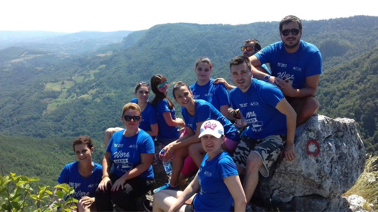 Ο Όμιλος Εταιρειών Mellon στήριξε 10 ΜΚΟ