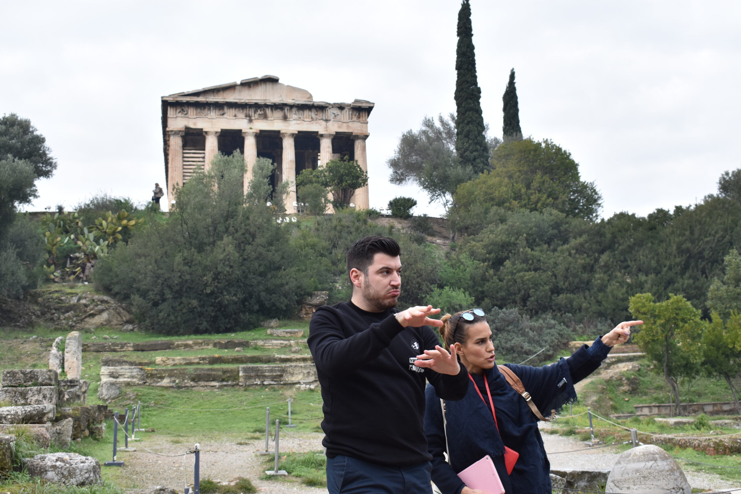 Συνεργασία HandsUp και Greeking.me σε δράσεις ΕΚΕ