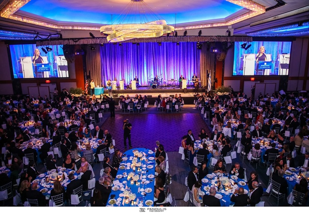 THI: Δημοπρασία έργων τέχνης στη Νέα Υόρκη