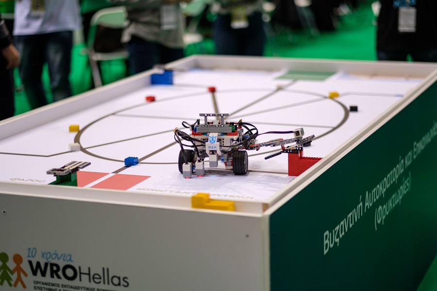 Ο μεγάλος τελικός του Πανελλήνιου Διαγωνισμού Εκπαιδευτικής Ρομποτικής
