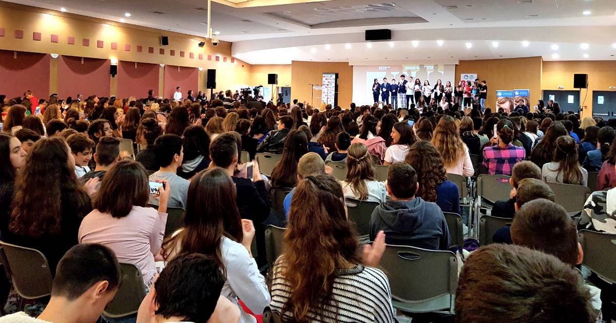 “Χαμόγελο”: Καμπάνια «302010-Δώσε μου το δικαίωμα να χαμογελάσω»