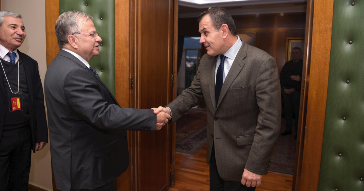 Συνεργασία “Χαμόγελου του Παιδιού” με Υπ. Εθνικής Άμυνας