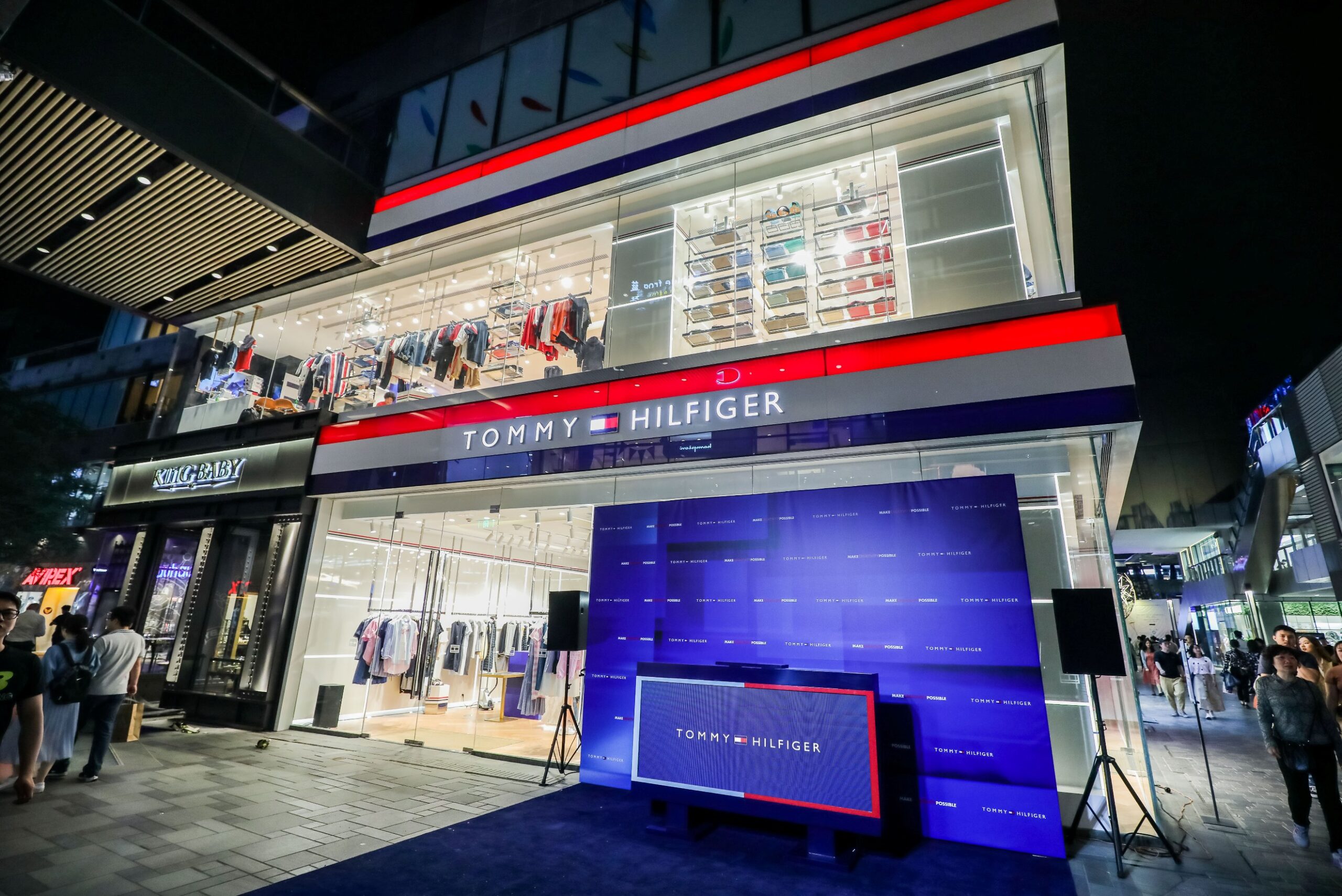 Ο Tommy Hilfiger υιοθετεί τις αρχές της ανακύκλωσης