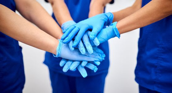 Η οικογένεια Agnelli και οι εταιρείες του Ομίλου της, συνδράμουν στην αντιμετώπιση της έκτακτης κατάστασης λόγω του κοροναϊού