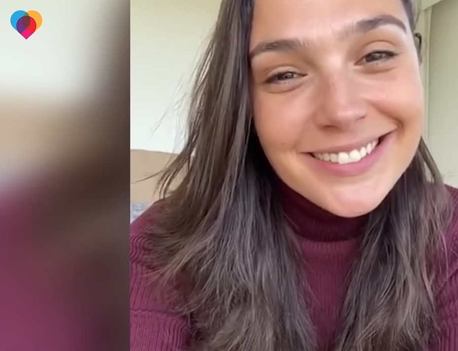 25 καλλιτέχνες τραγουδούν το imagine σε καραντίνα