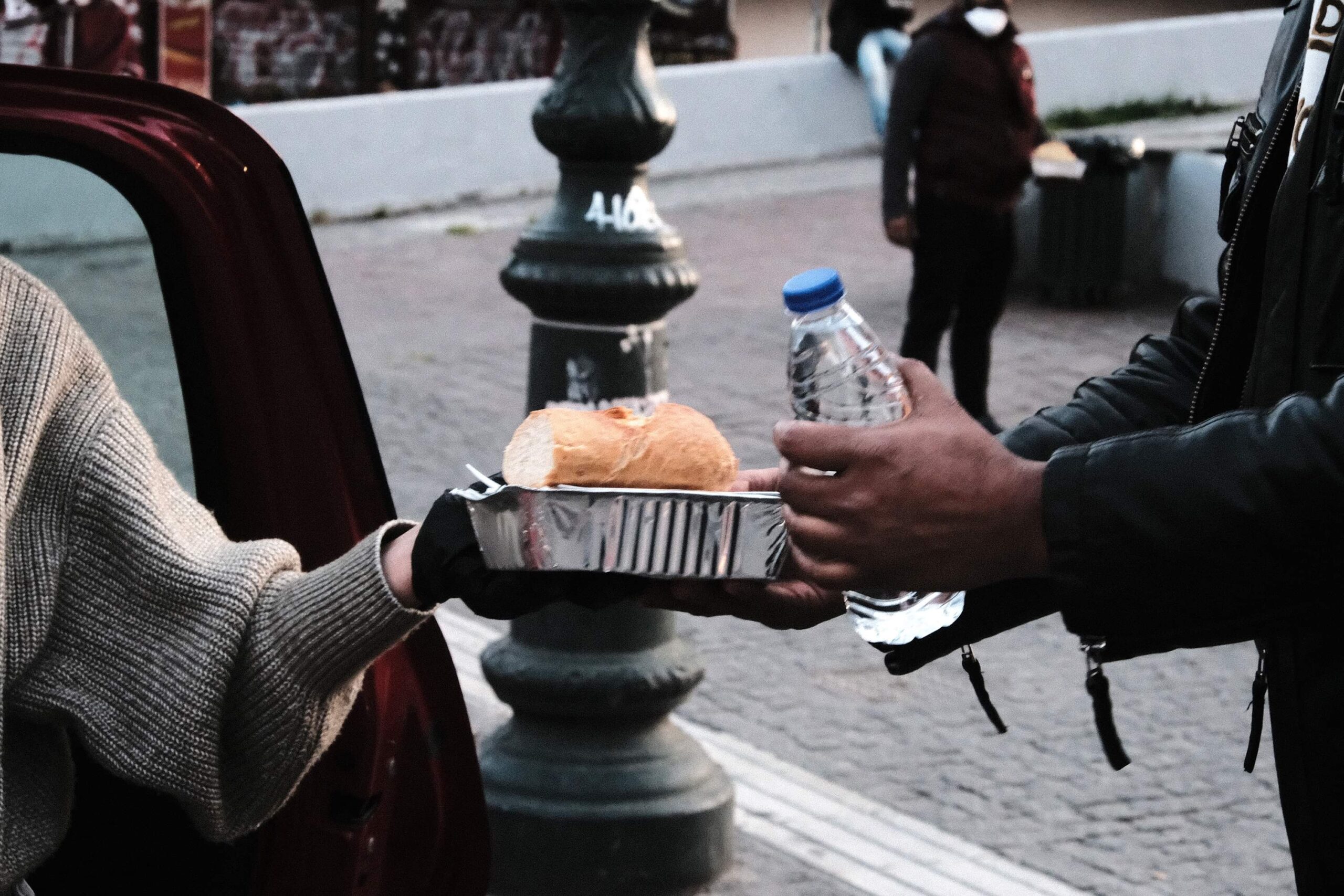 Το CU Around δίπλα στους ανθρώπους που έχουν ανάγκη