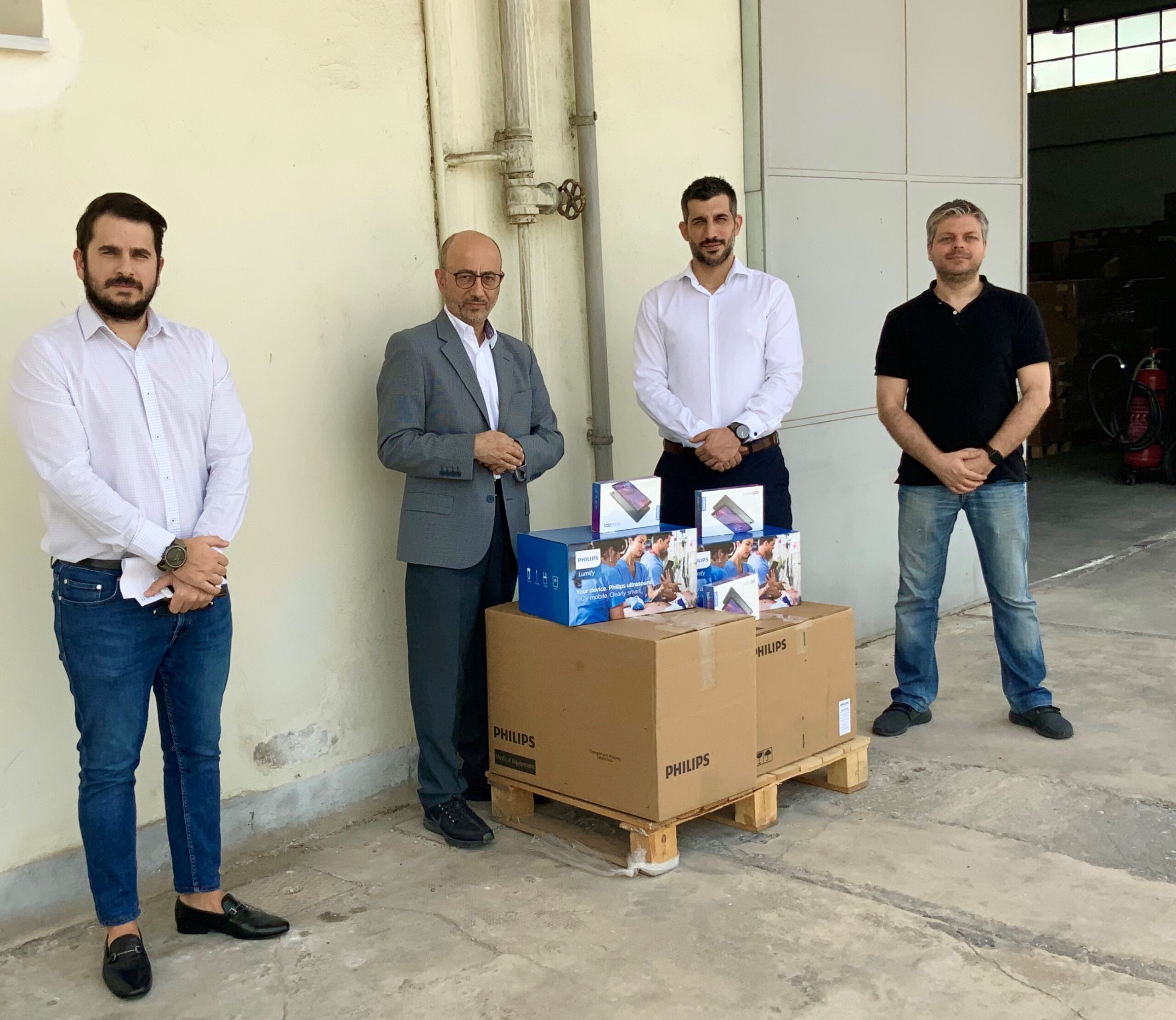 INTERAMERICAN & PHILIPS HELLAS παρέδωσαν 5 φορητούς υπερηχοτομογράφους στο Υπ. Υγείας