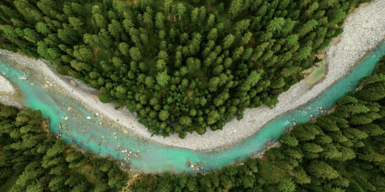 La Roche-Posay: Πιστή στο πρόγραμμα «L’ Oréal For The Future»