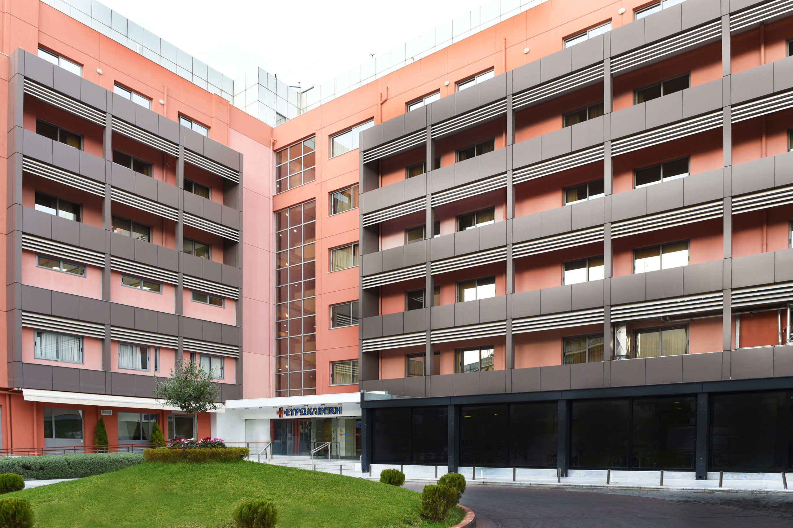 Τέλος το χαρτί για τον Όμιλο Ευρωκλινικής