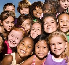 “Χαμόγελο του Παιδιού”: Δράσεις από την Ομάδα Δικαιωμάτων του Παιδιού