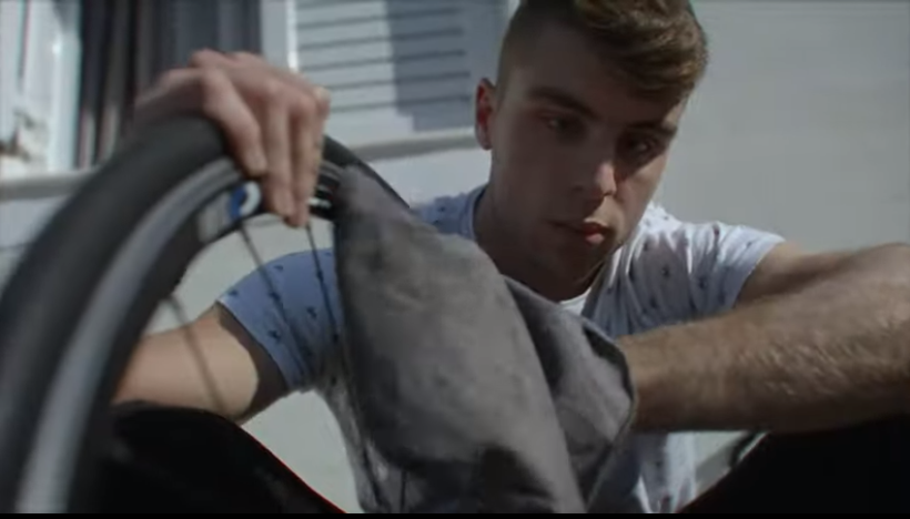 Μία διαφήμιση από τη Vodafone για τους ανθρώπους που η δύναμη ψυχής τους ξεπερνά την πραγματικότητα