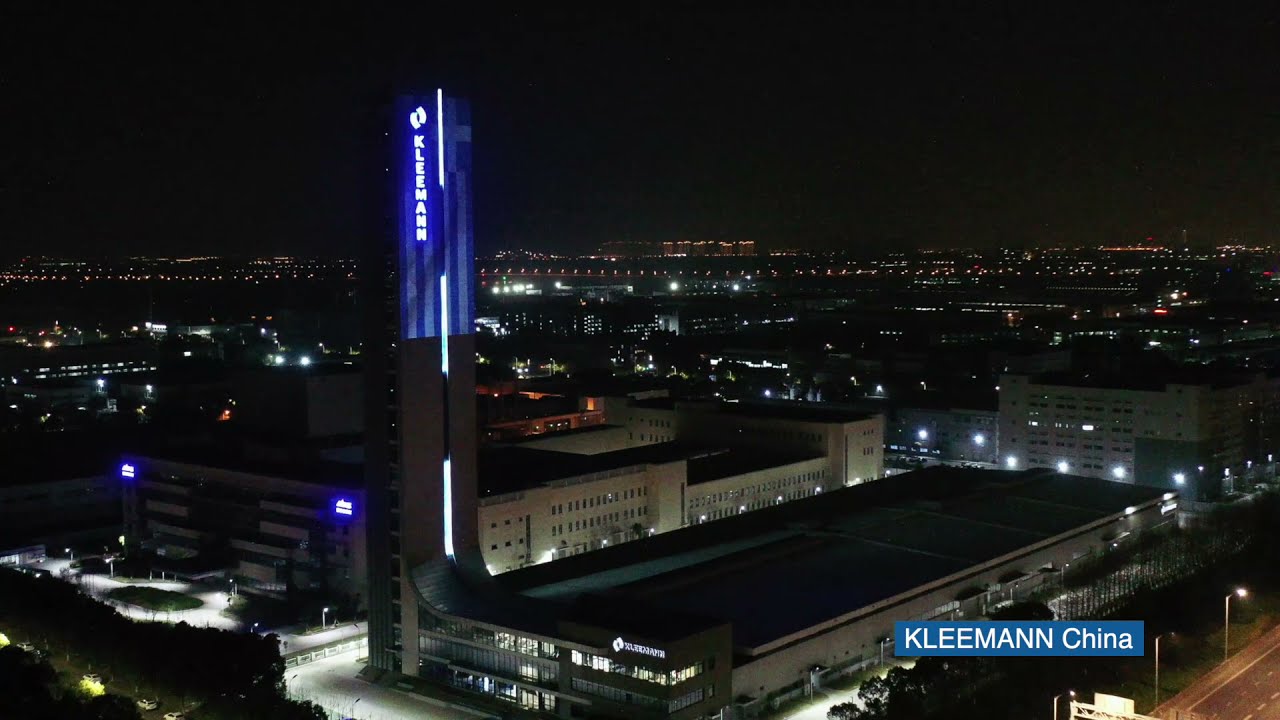 1821-2021: Φωταγώγηση των πύργων της KLEEMANN