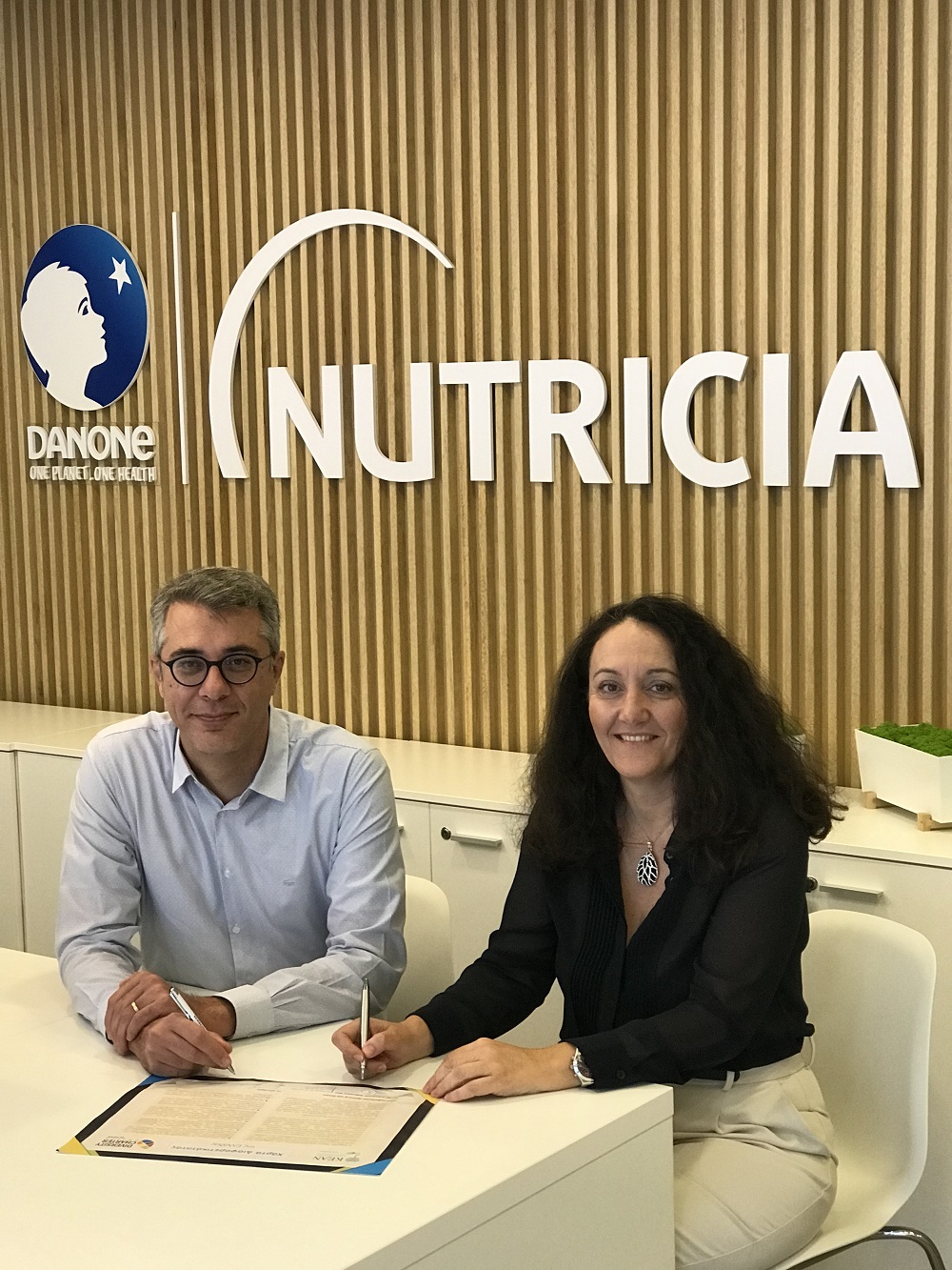 Η DANONE Nutricia υπογράφει τη «χάρτα διαφορετικότητας»