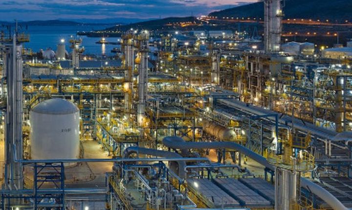 Ο Όμιλος ΕΛΛΗΝΙΚΑ ΠΕΤΡΕΛΑΙΑ δίπλα σε παιδιά και οικογένειες