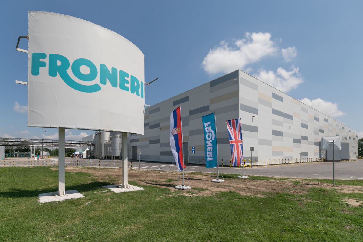 FRONERI: Προχωρά σε μείωση του πλαστικού στις συσκευασίες της