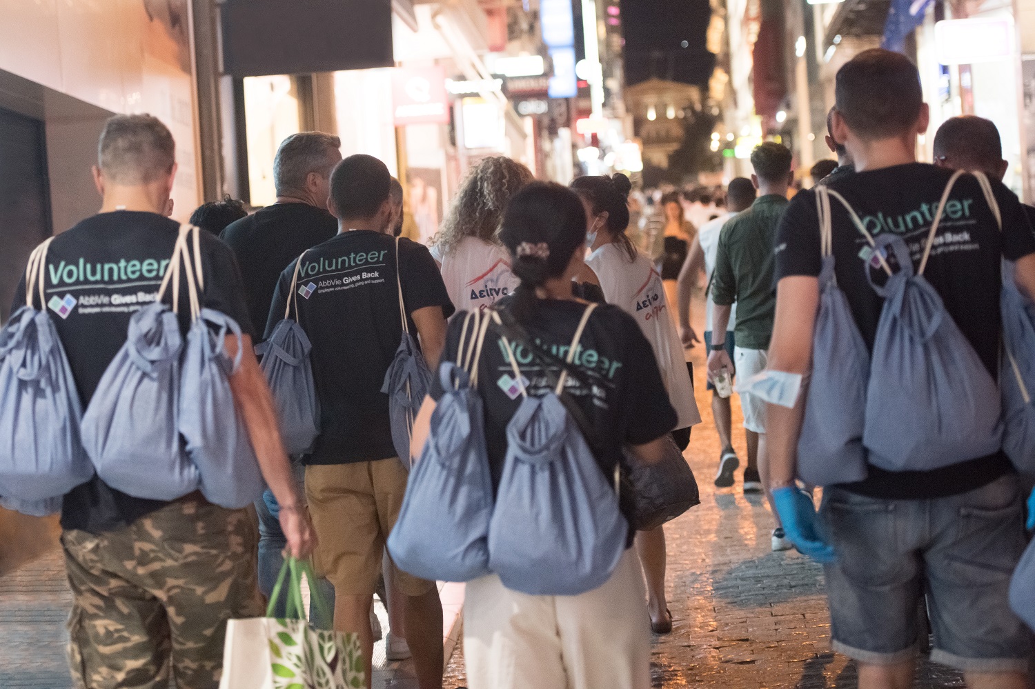 Οι εργαζόμενοι της AbbVie στην Ελλάδα ανταποδίδουν στην κοινωνία