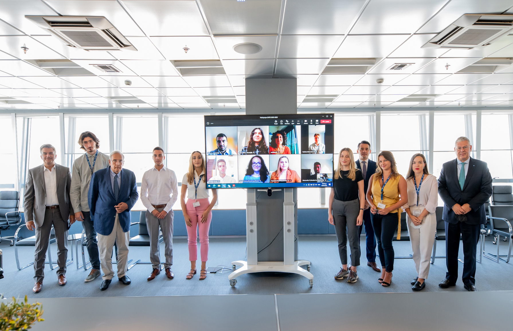 Ο Όμιλος ΕΛΛΗΝΙΚΑ ΠΕΤΡΕΛΑΙΑ χορηγεί Υποτροφίες για μεταπτυχιακά