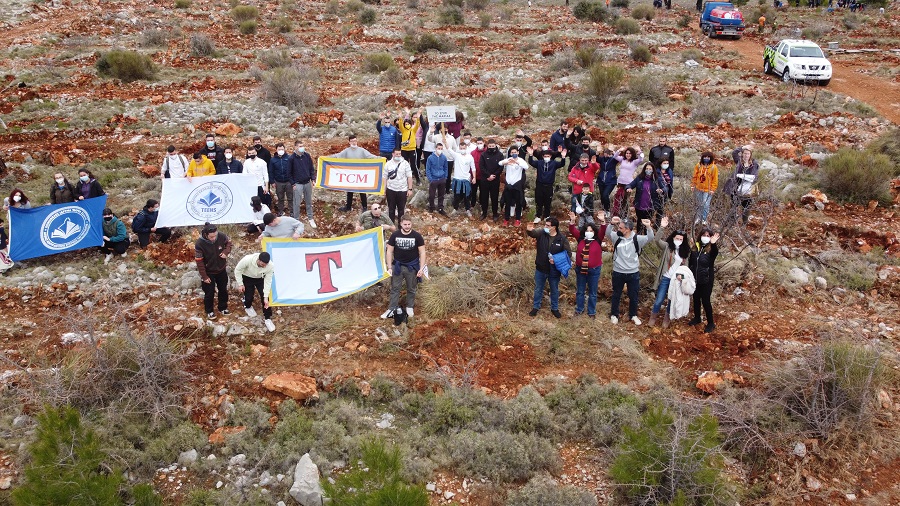 Ο όμιλος Τσάκος συμμετείχε σε δενδροφύτευση στη Χίο