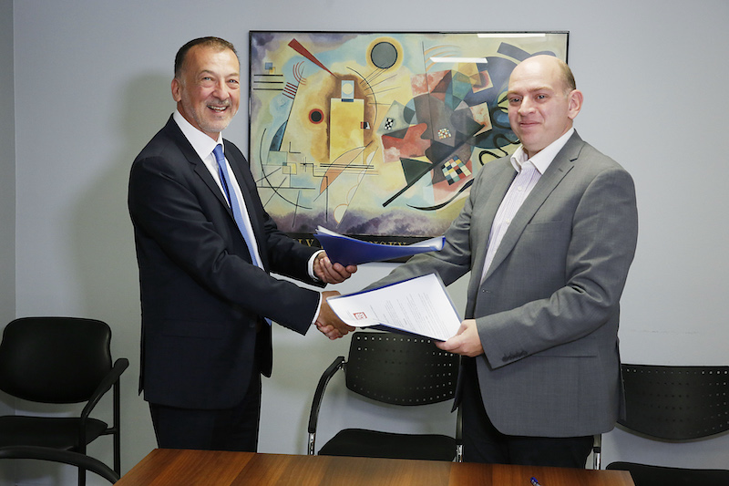 Μνημόνιο συνεργασίας BrainReGain-Ελληνισμός Εν Δράσει και ΑΠΕ-ΜΠΕ