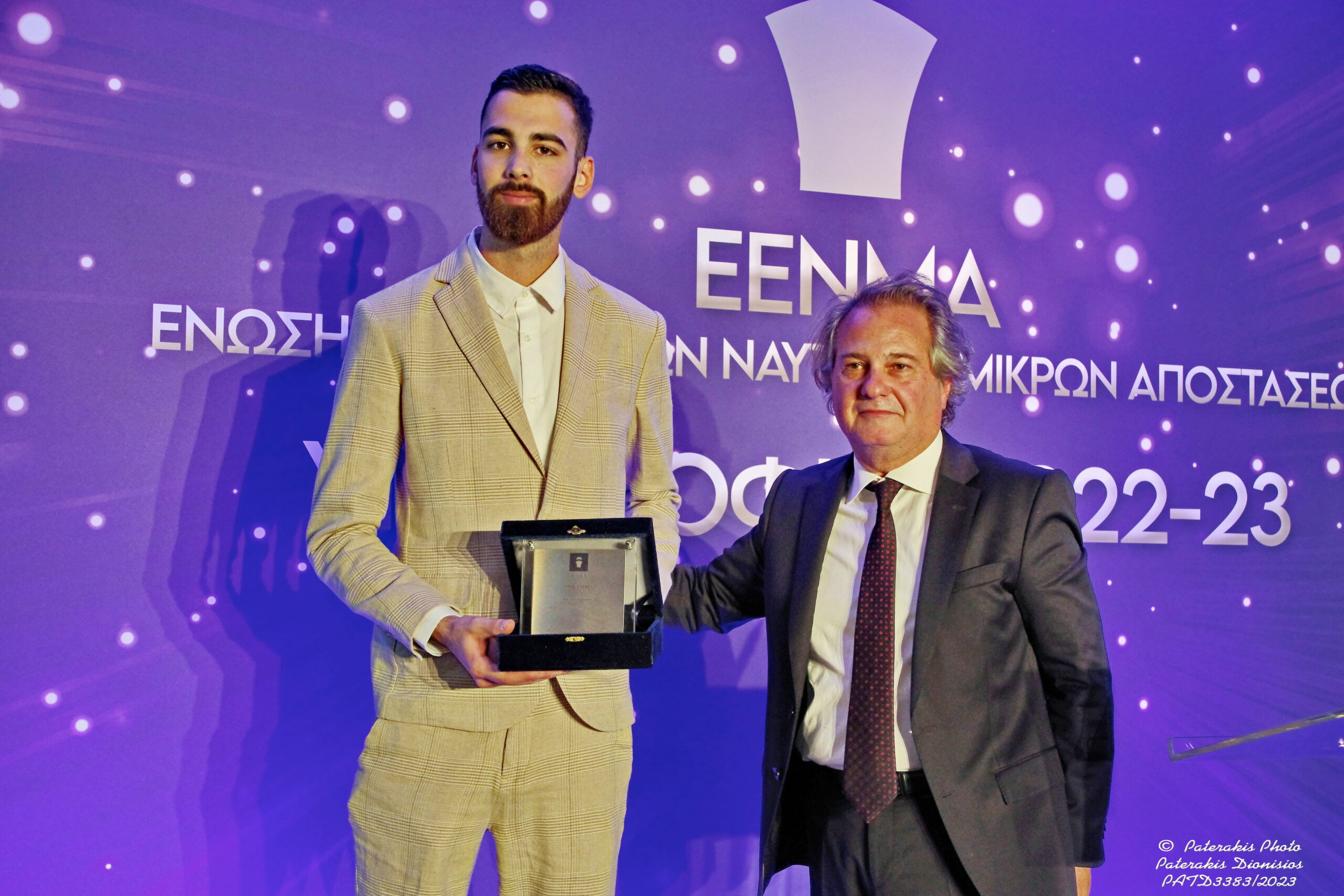 Υποτροφίες ΕΕΝΜΑ, προοπτική για το παρόν και το μέλλον των νέων