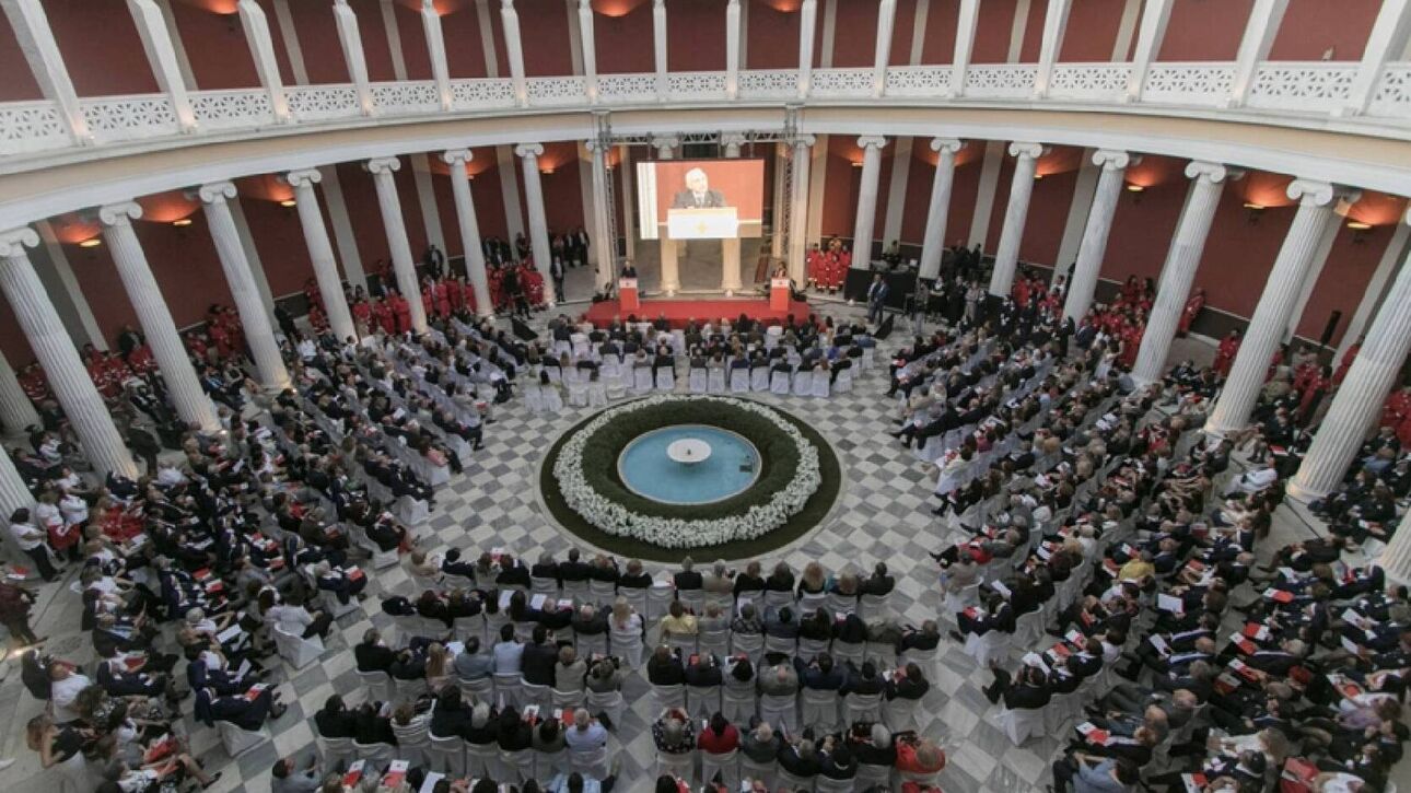 EEΣ: Τιμά την Παγκόσμια Ημέρα Ερυθρού Σταυρού & Ερυθράς Ημισελήνου