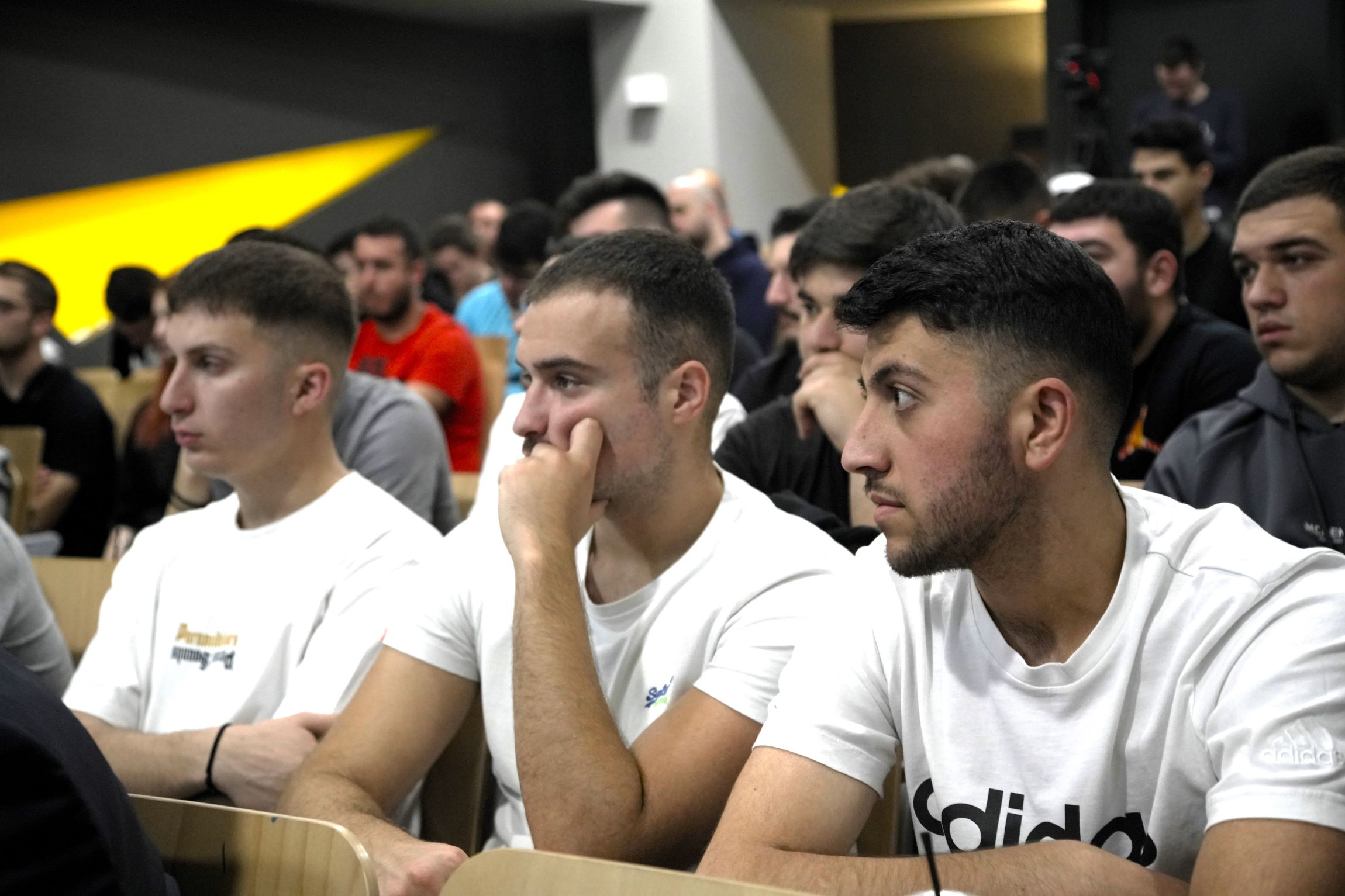 Όμιλος Σαρακάκη και ΙΕΚ ΑΚΜΗ: Συνεργασία σε Εκπαιδευτικό Πρόγραμμα