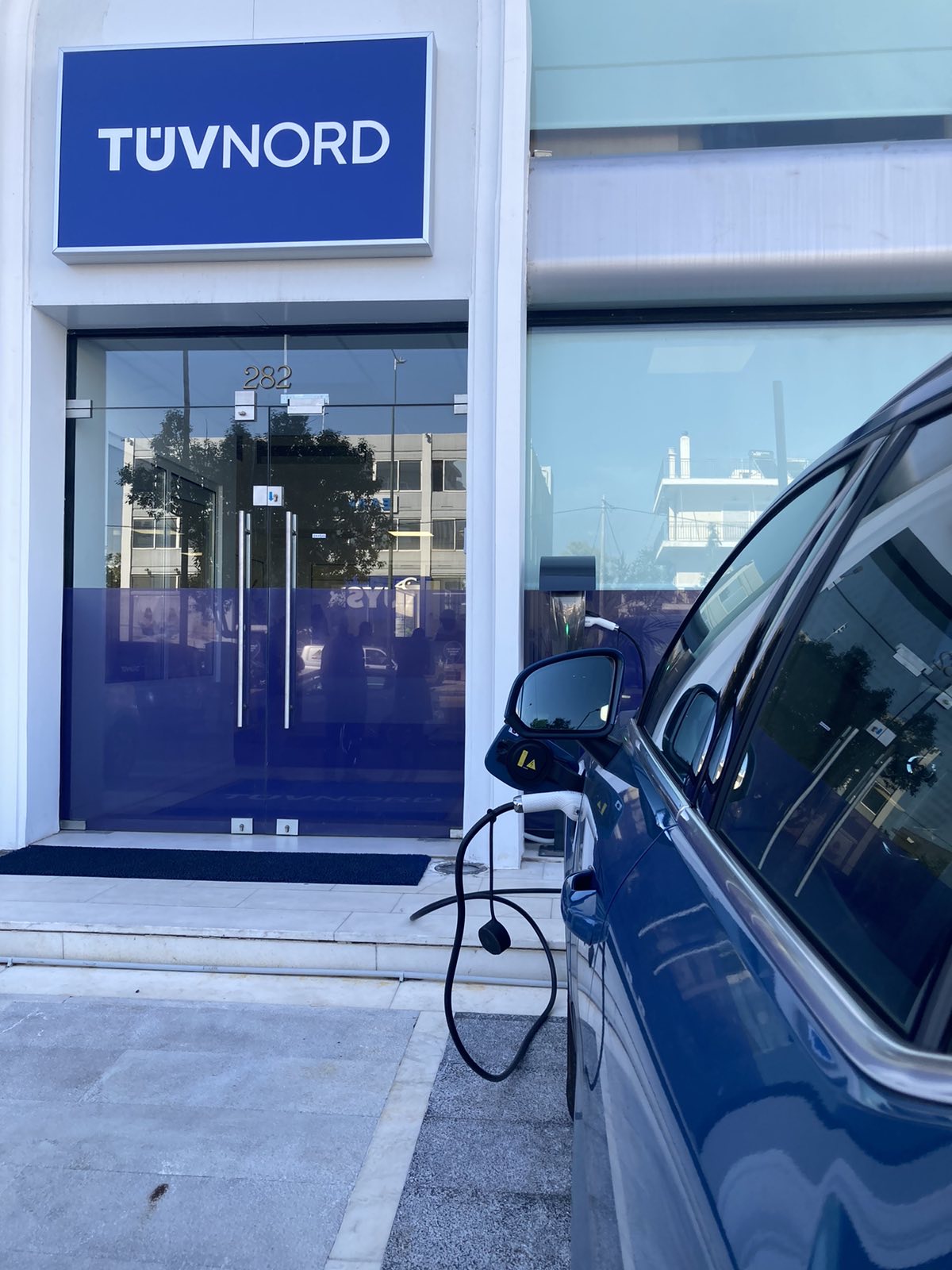 TÜV HELLAS (TÜV NORD): Yπηρεσίες ελέγχου για σταθμούς φόρτισης EVs