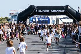 Under Armour: Στηρίζει τον αθλητισμό και διακρίθηκε στο Spetses Mini Marathon