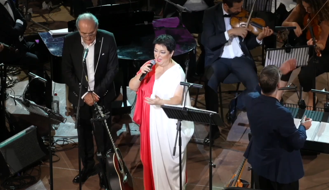 Ελληνικός Ερυθρός Σταυρός: Συνεργασία με την Σοπράνο, Σόνια Θεοδωρίδου