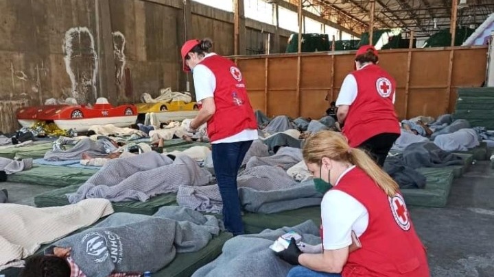 Ο Ελληνικός Ερυθρός Σταυρός τιμά τους μετανάστες