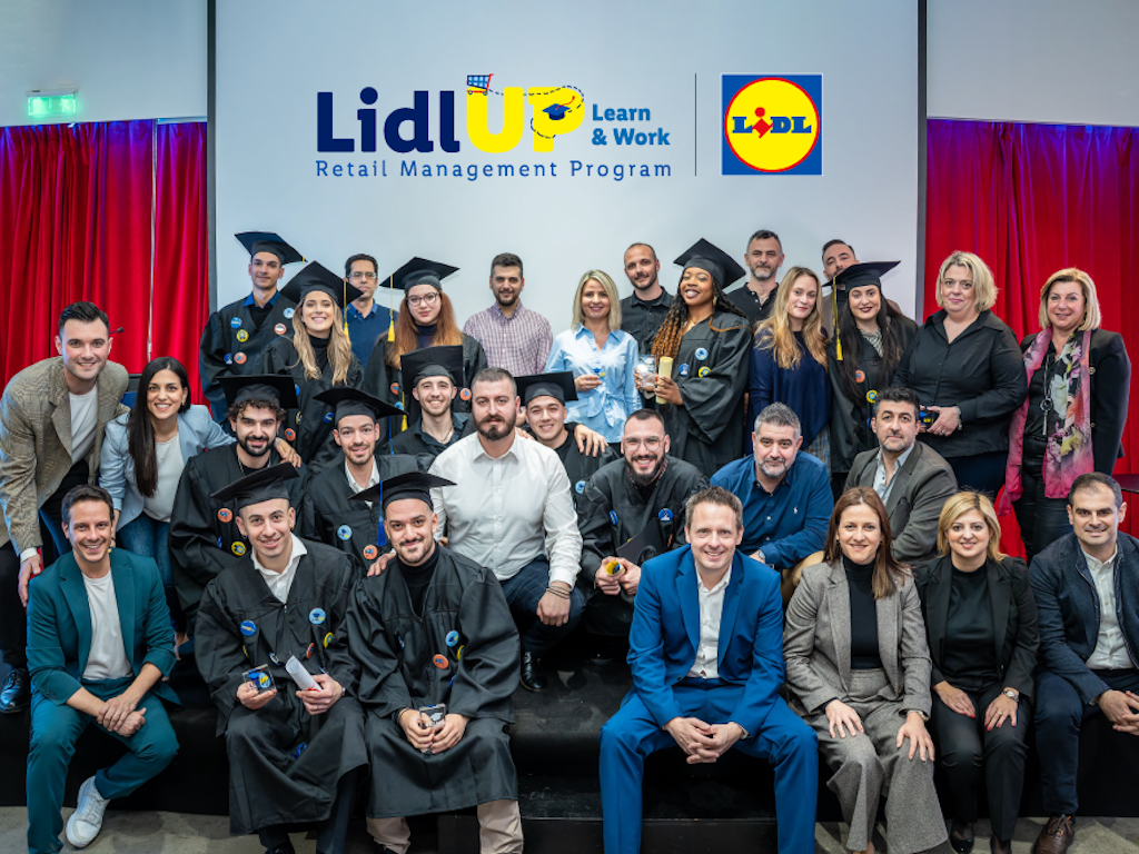 Οι πρώτοι απόφοιτοι του Lidl UP: Learn & Work αναλαμβάνουν ρόλο