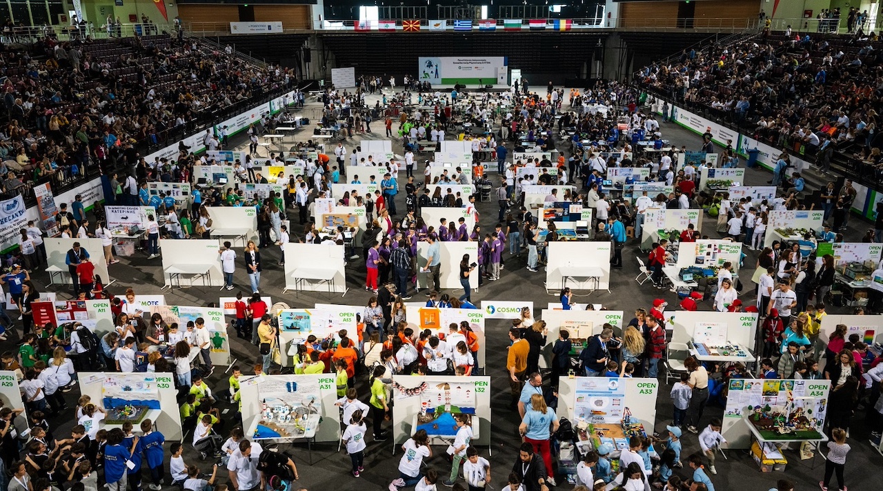 Cosmote: 10 χρόνια ανάπτυξη της Εκπαιδευτικής Ρομποτικής