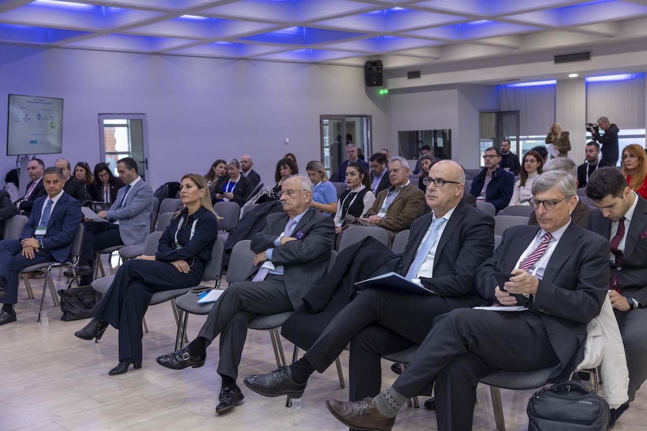 CSR HELLAS: Η Εταιρική Κοινωνική Ευθύνη στο νέο περιβάλλον