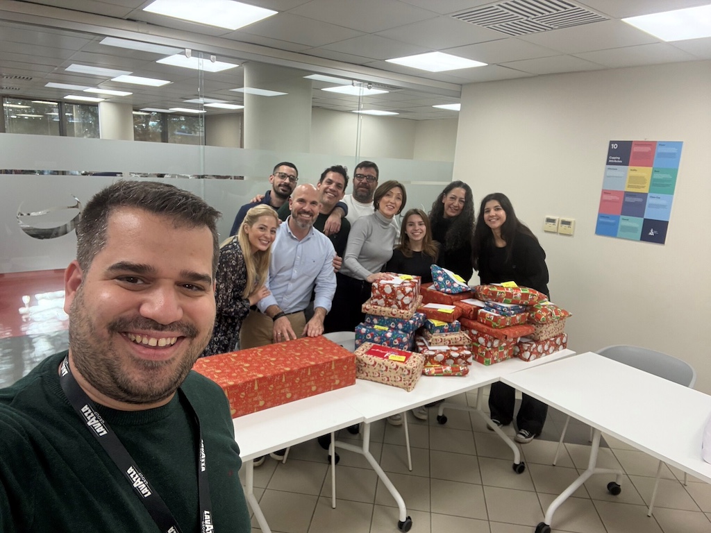 Beverage World: Μοίρασε δώρα και χαμόγελα