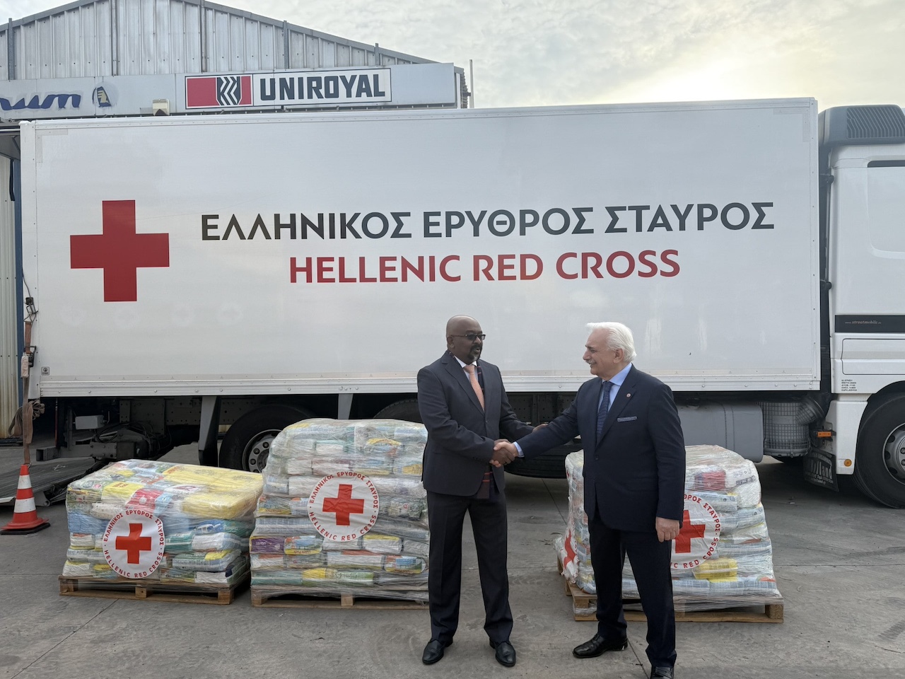 EEΣ: Μεγάλη ανθρωπιστική βοήθεια (40 τόνοι) στο Σουδάν