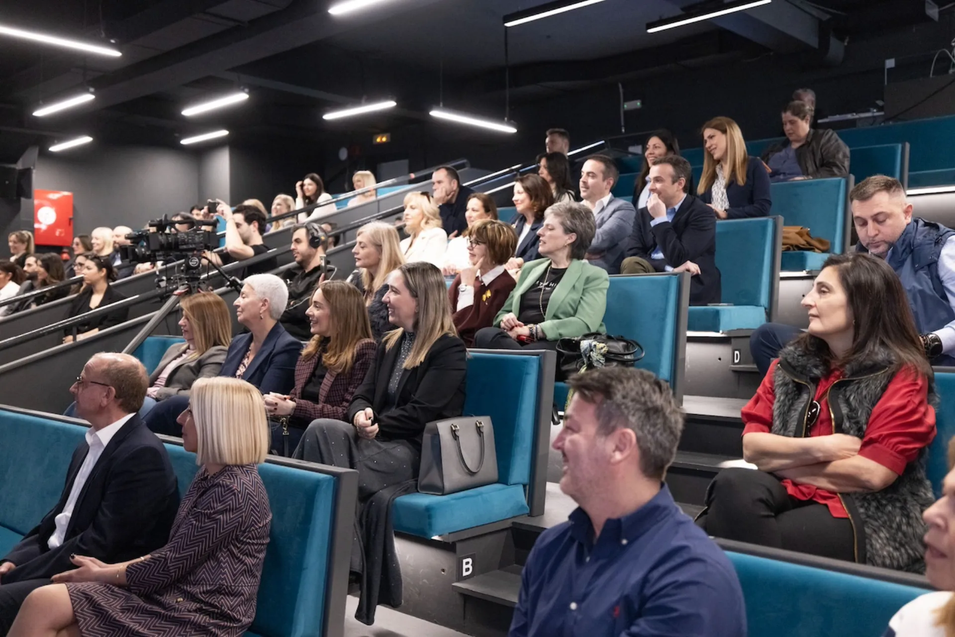 ΣΕΛΠΕ: Καμπάνια για τις γυναίκες του retail