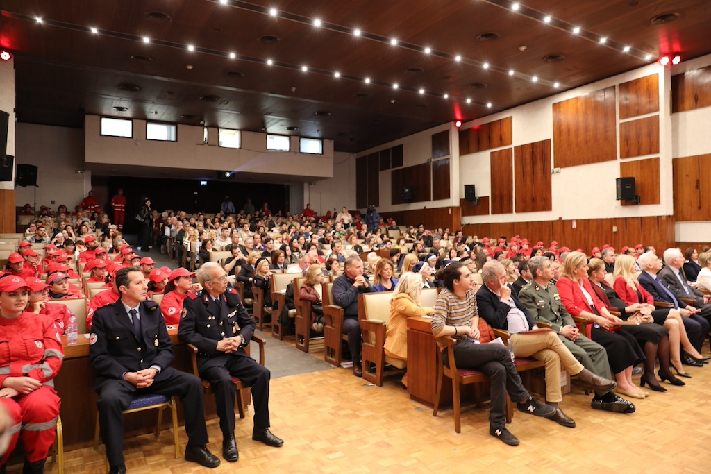 ΕΕΣ: Ορκωμοσία Εθελοντών Σαμαρειτών-Διασωστών