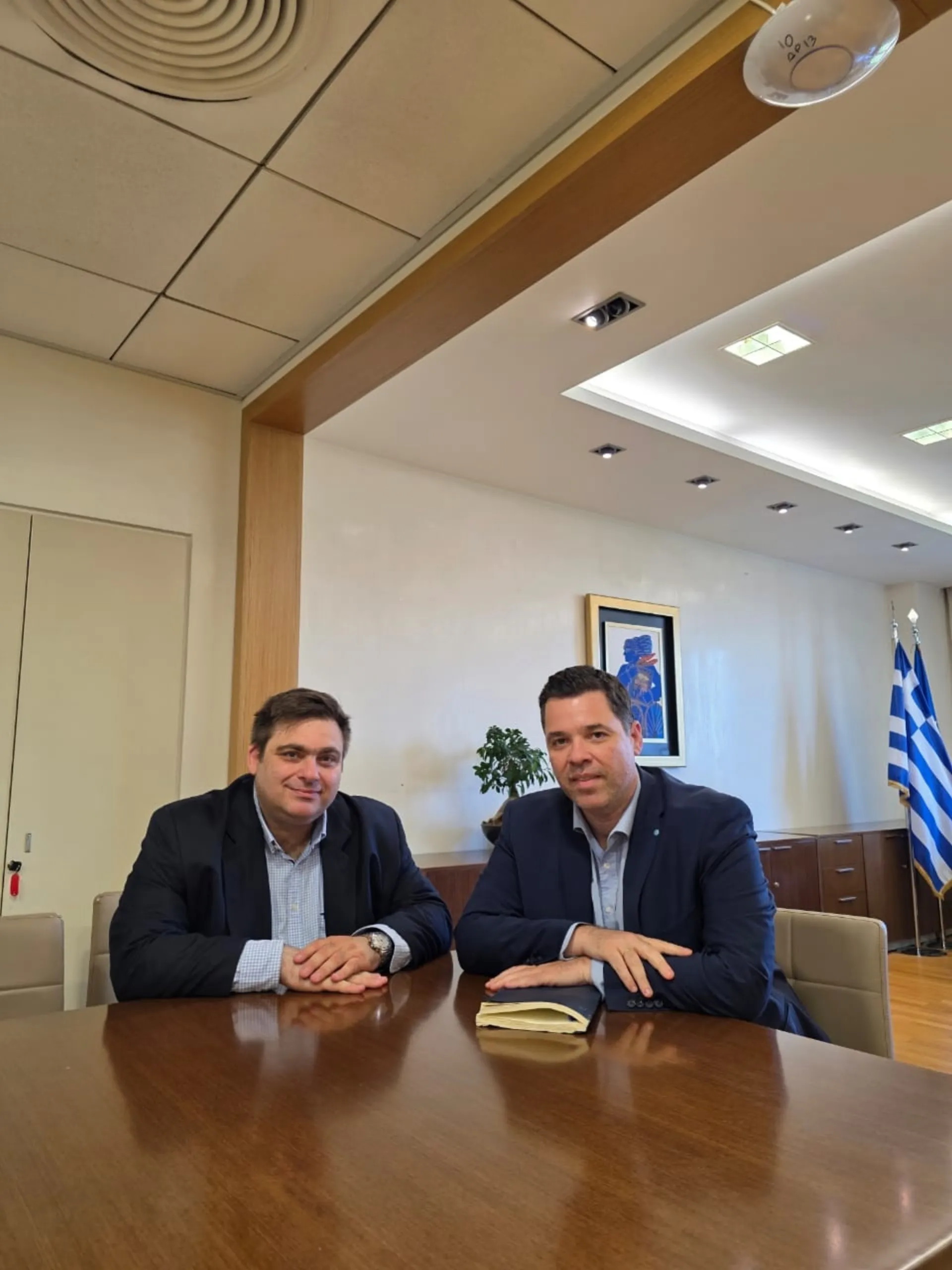 Επαφές για την περιφερειακή ανάπτυξη και τη στήριξη των ΜμΕ