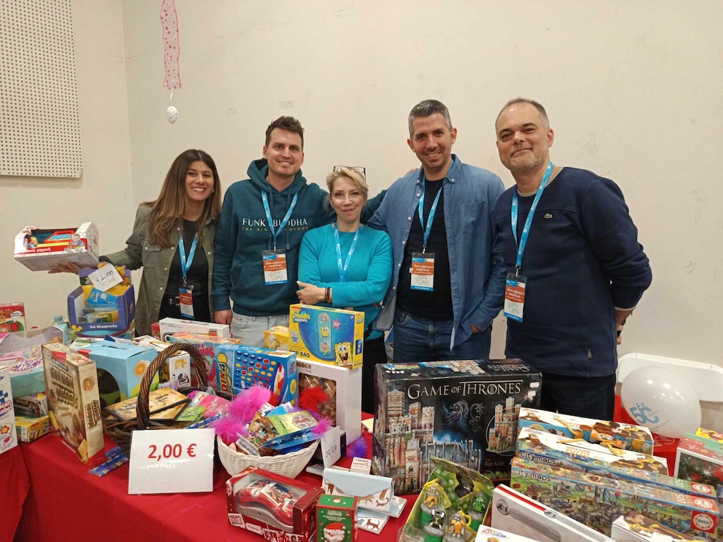 Vodafone: Πάνω από 90 εθελοντές για «Το καλό μας συνδέει» 