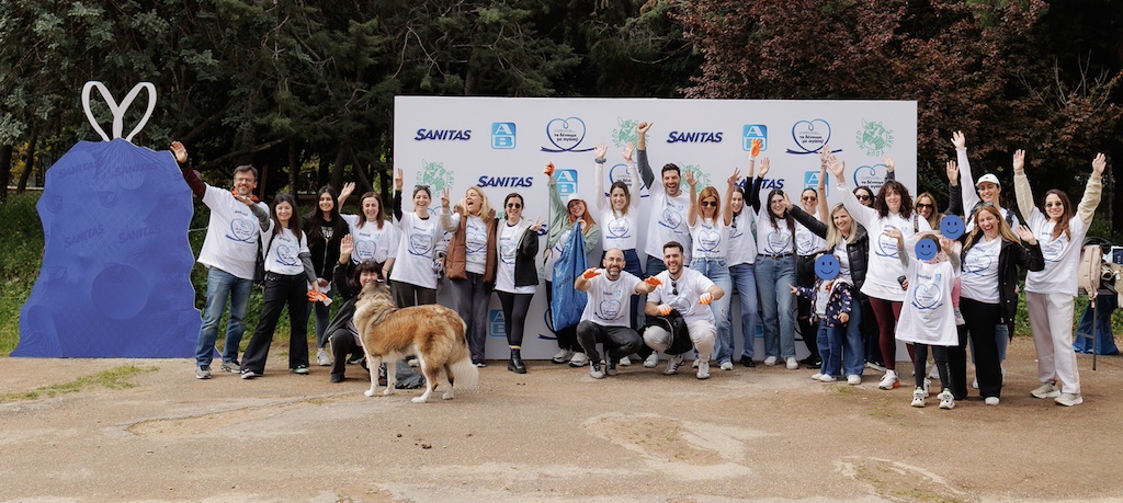 Καθαρισμός στο Άλσος Βεΐκου από SANITAS, ΑΒ και Save Your Hood