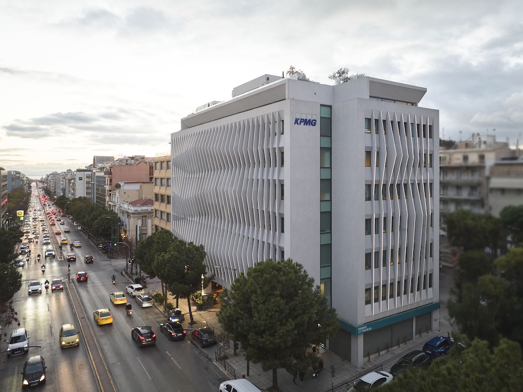 KPMG: Διακρίνεται στην Ελλάδα για την πρωτοβουλία AdvantAge