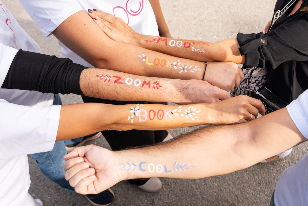 Ενημερωτική καμπάνια “Strongher Together” για τον Καρκίνο του Μαστού