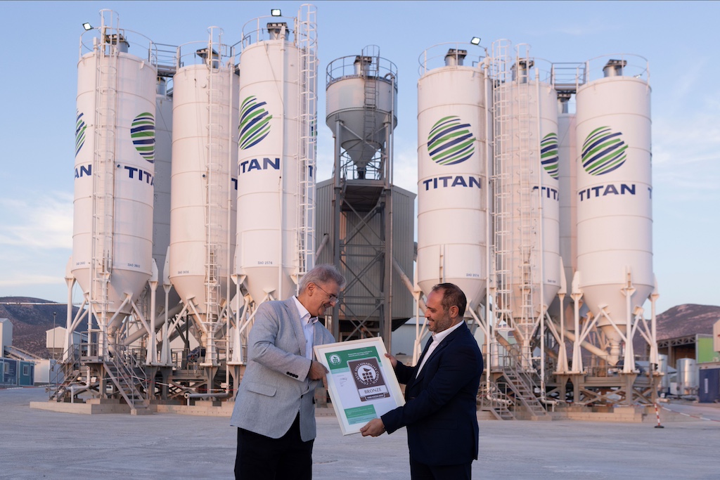 INTERBETON: Πρωτιά με CSC πιστοποίηση ετοίμου σκυροδέματος